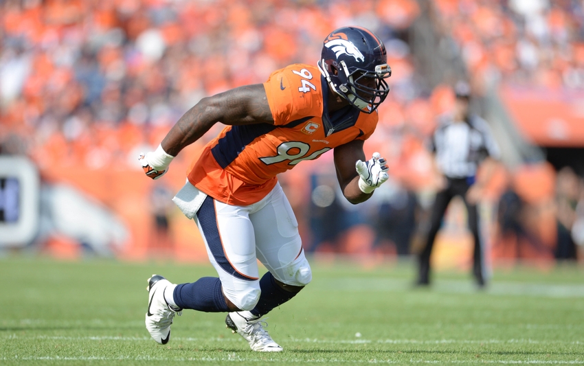 Report Broncos De Marcus Ware to miss next two weeks with back injury