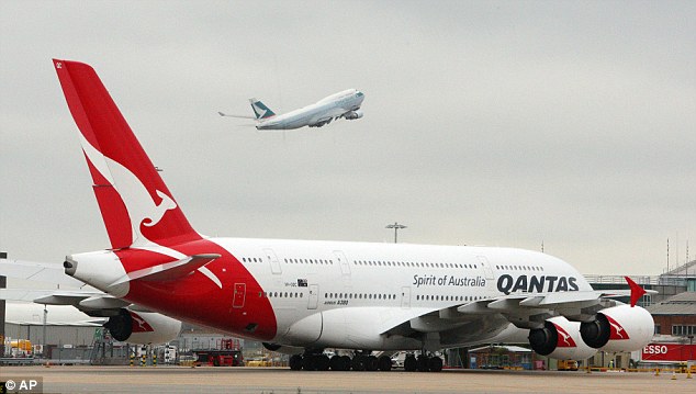 Qantas chief executive Alan Joyce said the new Boeing 787-9 had the range to make the 14,000km journey from Perth to London- making it the longest commercial flight in the world