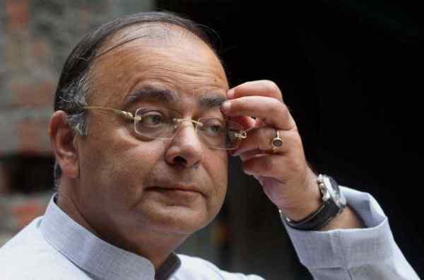 Writers have manufactured a controversy & protest Arun Jaitley