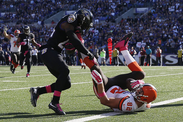 Cleveland Browns tight end Gary Barnidge nabs the touchdown in Sunday's game against the Baltimore Ravens