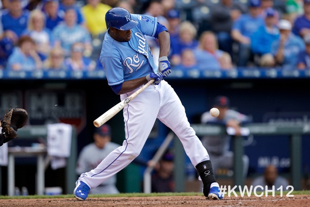 Sox rough up Royals' Cueto