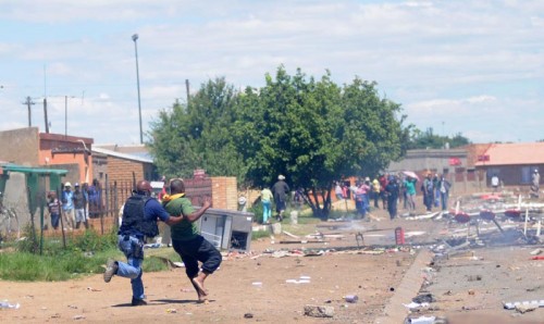 Service delivery protest Zamdela violence SAPS