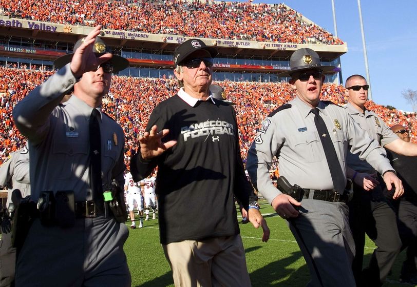 Steve Spurrier Throws in the Visor Calls a Quits