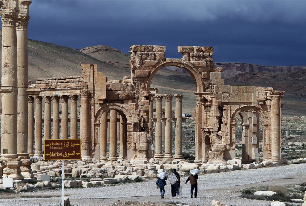 Image Palmyra's Arch of Triumph