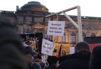 Up to 9000 Protesters Attend Pegida Anti-Refugee Rally in Dresden