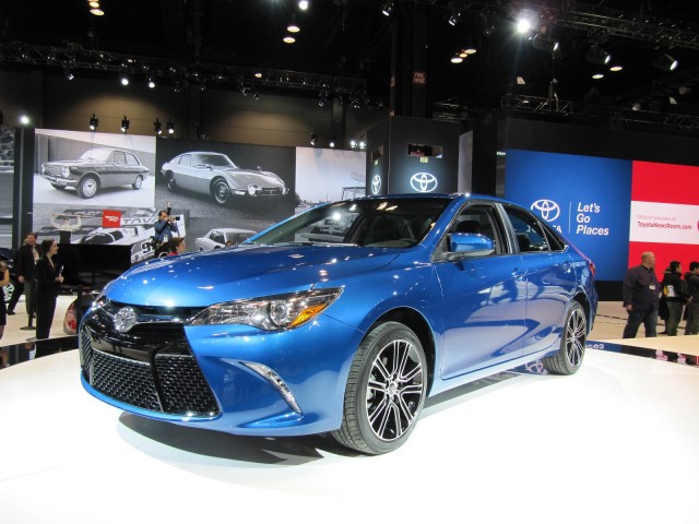 2016 Toyota Camry Special Edition 2015 Chicago Auto Show