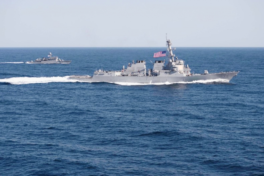 SCHINASEA1027 USS Lassen right transits in formation with ROKS Sokcho in waters east of the Korean Peninsula in March