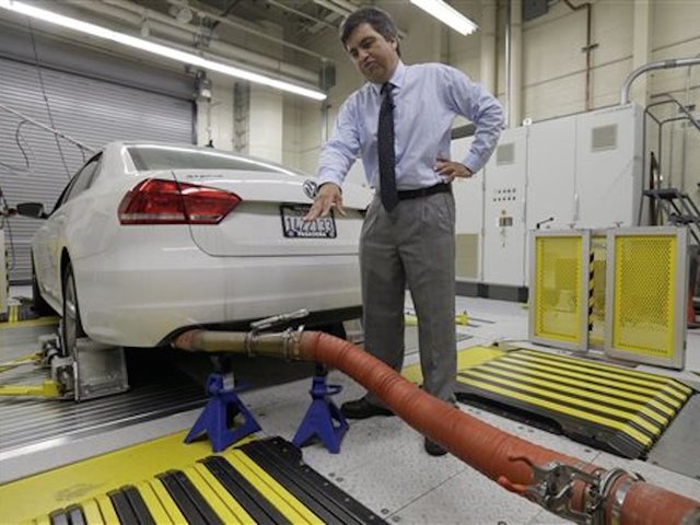 Volkswagen emission scandal investigation to take months