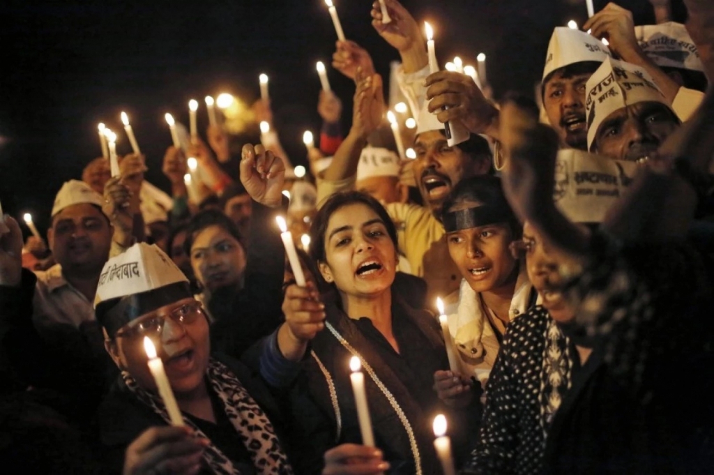 Candle march by AAP protesting atrocities against Dalits