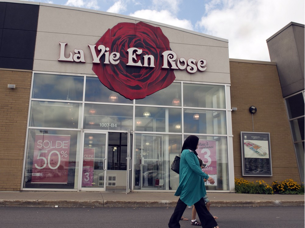 A La Vie En Rose store is seen Thursday