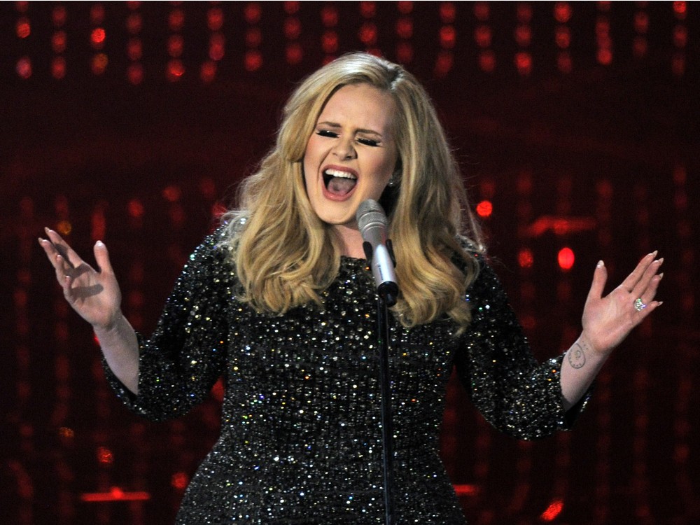 Adele's Song 'Hello' Tops the Billboard Charts Once Again!