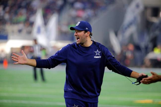 Cowboys quarterback Tony Romo is expected to start Sunday after missing the last seven games — all Dallas losses