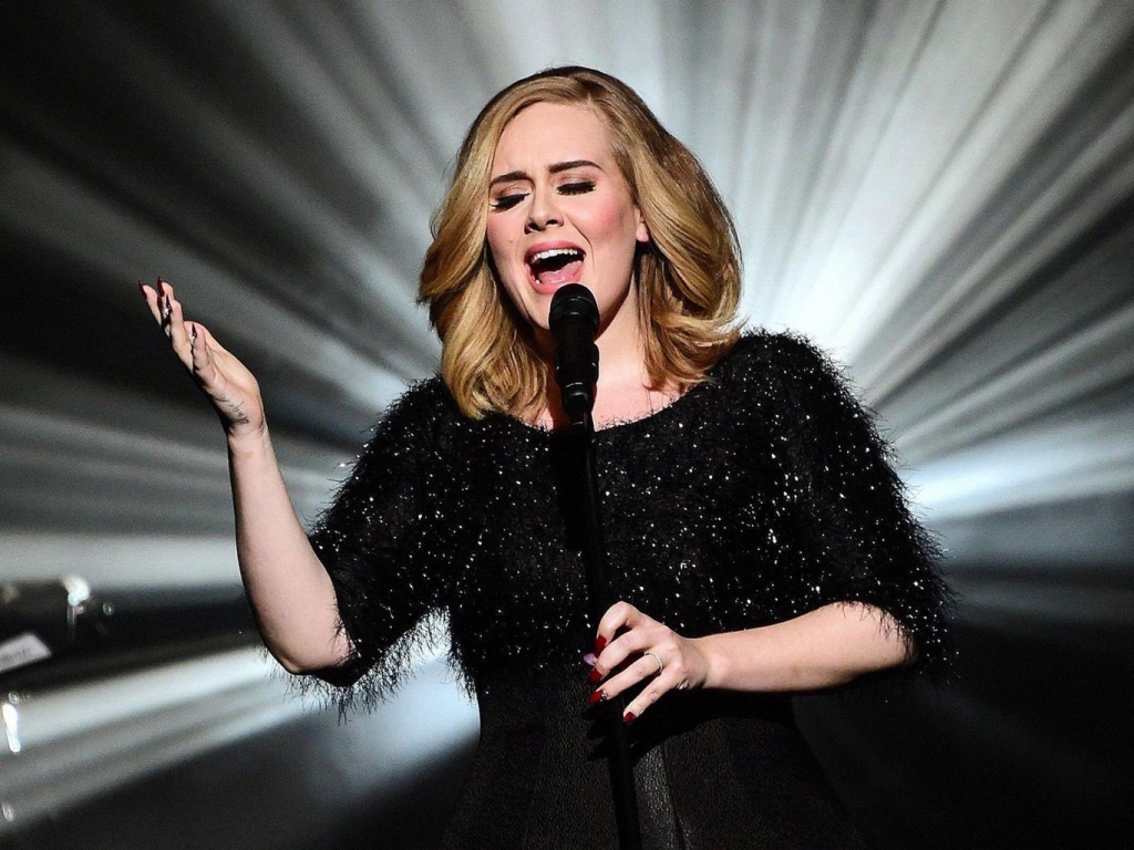 Adele's 'Skyfall&#039 was the first Bond theme ever to win an Oscar