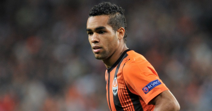 Alex Teixeira Reportedly close to Chelsea move