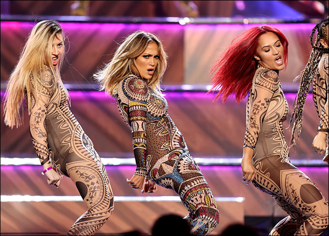 J-Lo sparkles One Direction wins big at AMAs