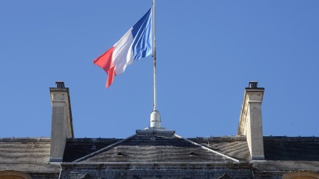 Paris concert hall hostages