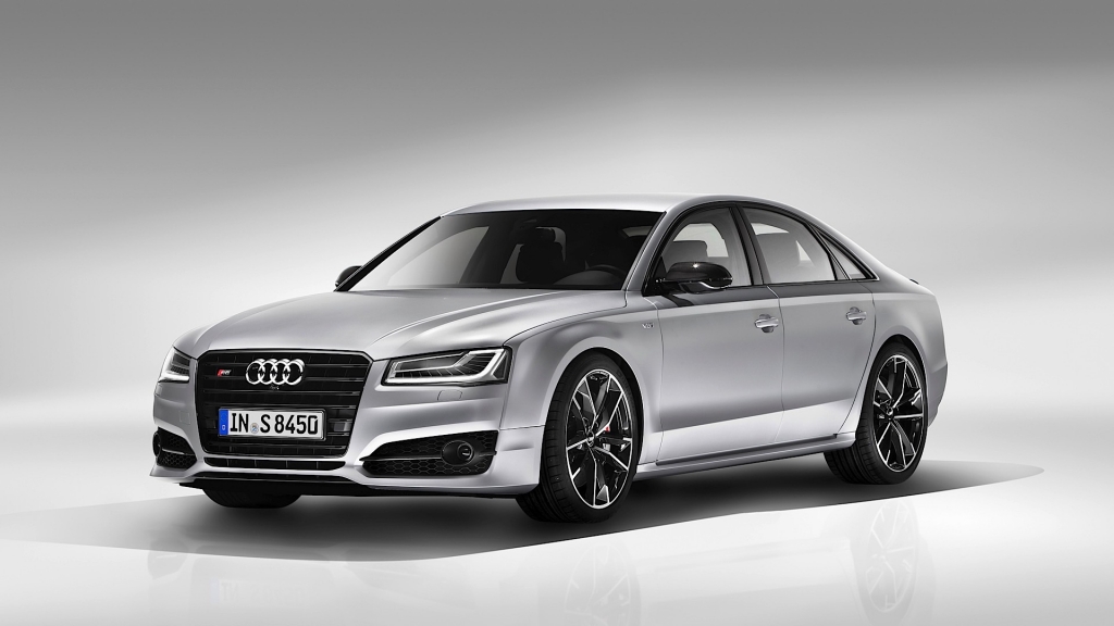 Audi sets US pricing for S8 plus and RS 7 performance