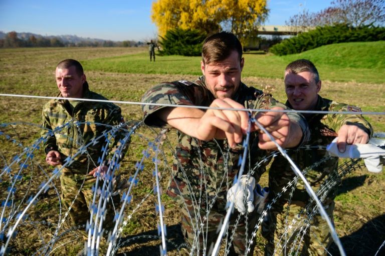 Austria to build 3.7-km metal fence on Slovenia border