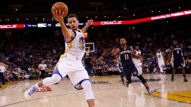 Ball on a string Steph Curry has been on fire for the Golden State Warriors