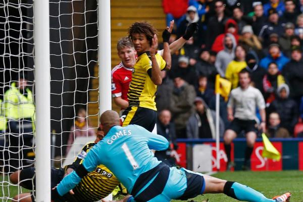 Bastian Schweinsteiger scores the second goal for Manchester United