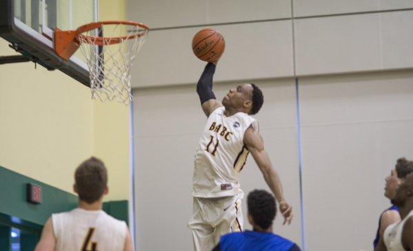 Bruce Brown shown here dunking gave a verbal commitment to play his college basketball at Miami in the fall of 2016