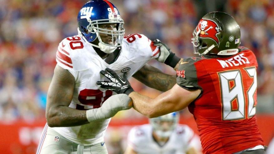 Jason Pierre-Paul is wearing a 'club' on his damaged hand in first game since