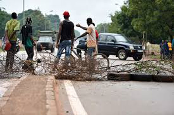 Burkina Faso may close borders for general election