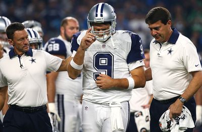 Tony Romo injured