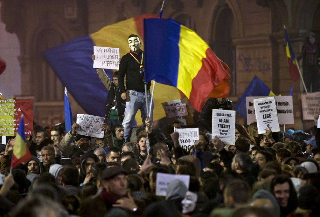 Romanian prosecutors arrest local mayor over Bucharest nightclub fire