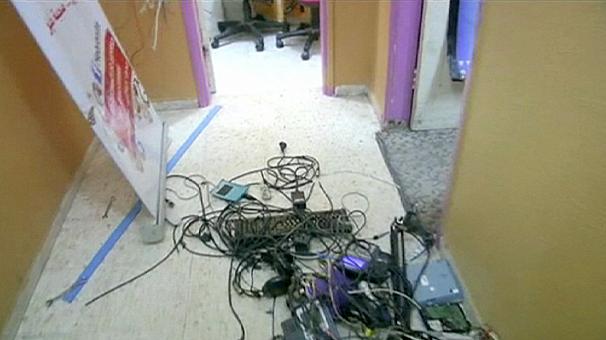 Hebron Israeli forces shut down second radio station in one month