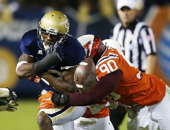 Georgia Tech jumps out to 14-0 lead against Virginia Tech at end of first quarter