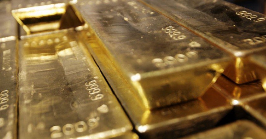 Gold, silver, platinum at multi-year lows on robust dollar, Fed view