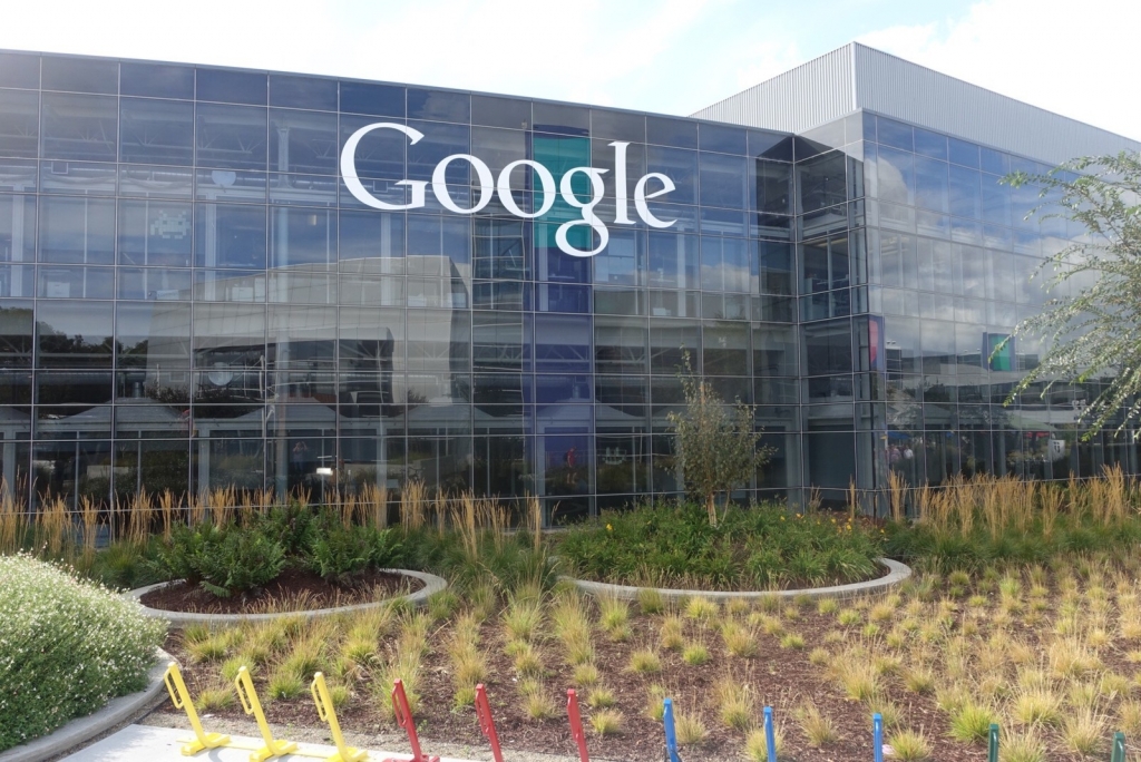 Google aims to be 'cloud company' by 2020, predicts more revenue from cloud