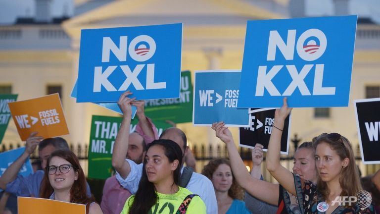 AP sources: Obama administration kills Keystone XL pipeline