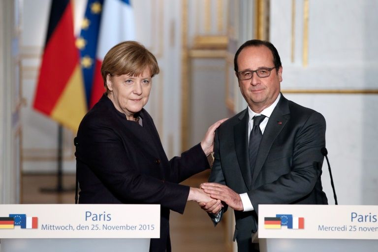 Hollande urges Germany to do more in anti-IS fight