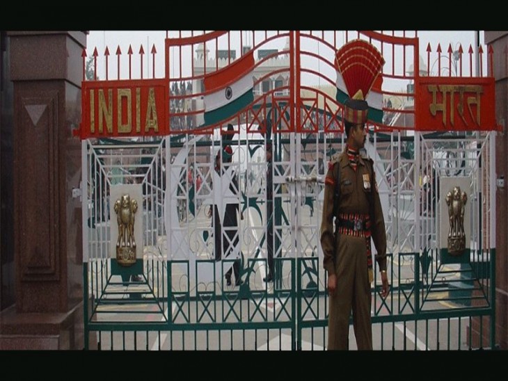 At Wagah, driver breaks barrier to cross border; arrested by BSF