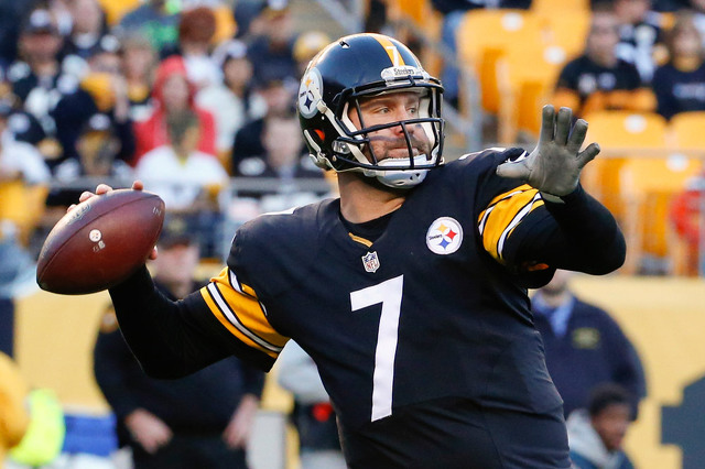 Landry Jones leaves Browns game, injured Ben Roethlisberger replaces him