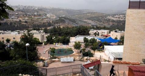 UPDATE 1 Israel to lift freeze on marketing of 454 settler homes in East Jerusalem