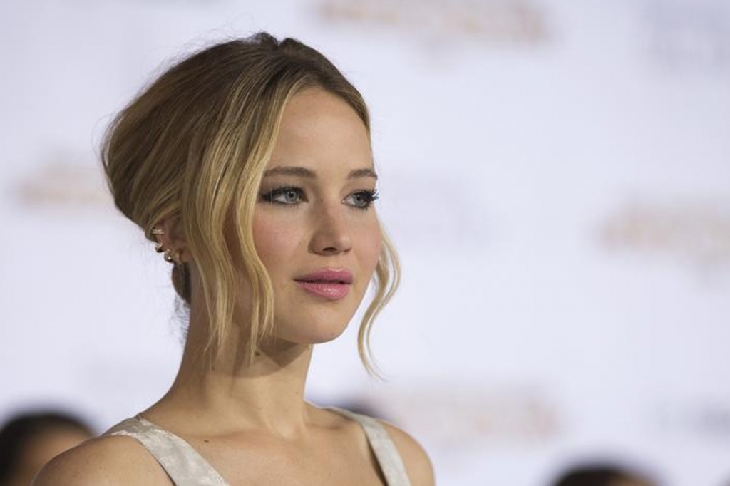 Jennifer Lawrence directorial debut film will be based on Cold War-'Project Delirium