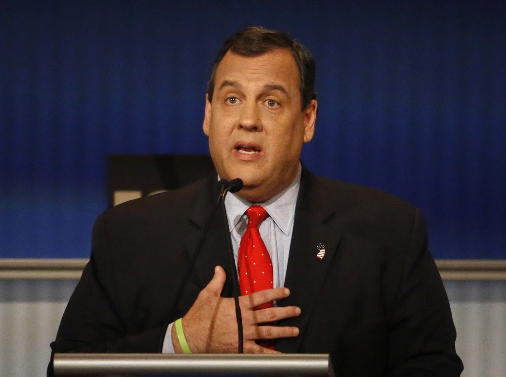 No whining: NJ Gov. Chris Christie shrugs off boot from debate main stage