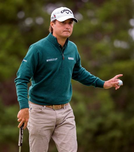 Kevin Kisner waves to the crowd after his birdie putt on the second hole during the final round at the RSM Classic golf tournament Sunday Nov. 22 2015 in St. Simons Island Ga