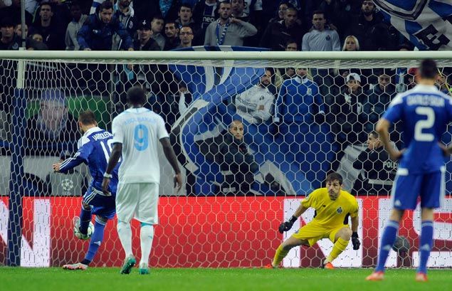 Dynamo Kiev scores huge upset over erstwhile unbeaten FC Porto in Champions League