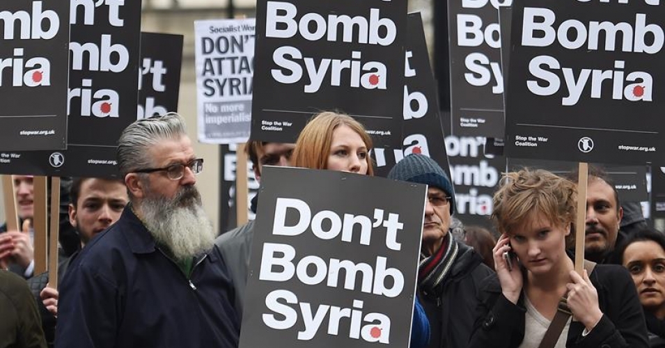 'Don't Bomb Syria': Protests Across the UK as Syria Vote Looms