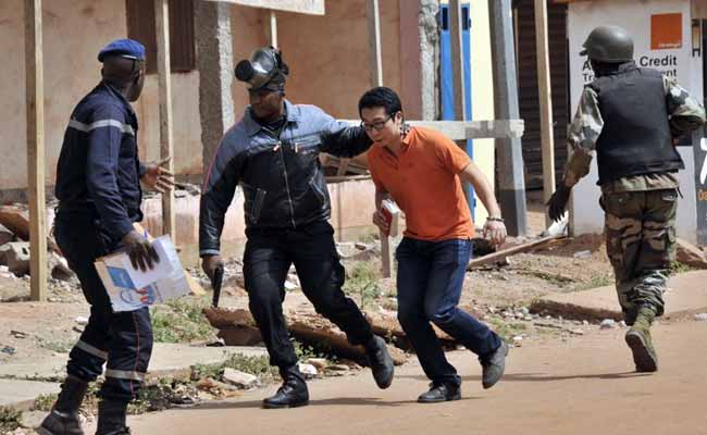 Two Canadians safe after being in Mali hotel