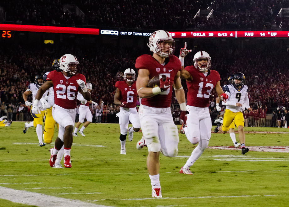 With his 389-yard all-purpose performance in the 118th Big Game sophomore running back Christian Mc Caffrey broke the old Stanford record set by Glyn Milburn almost exactly 25 years ago in the 1990 Big Game. McCaffrey's big day spurred Stanford