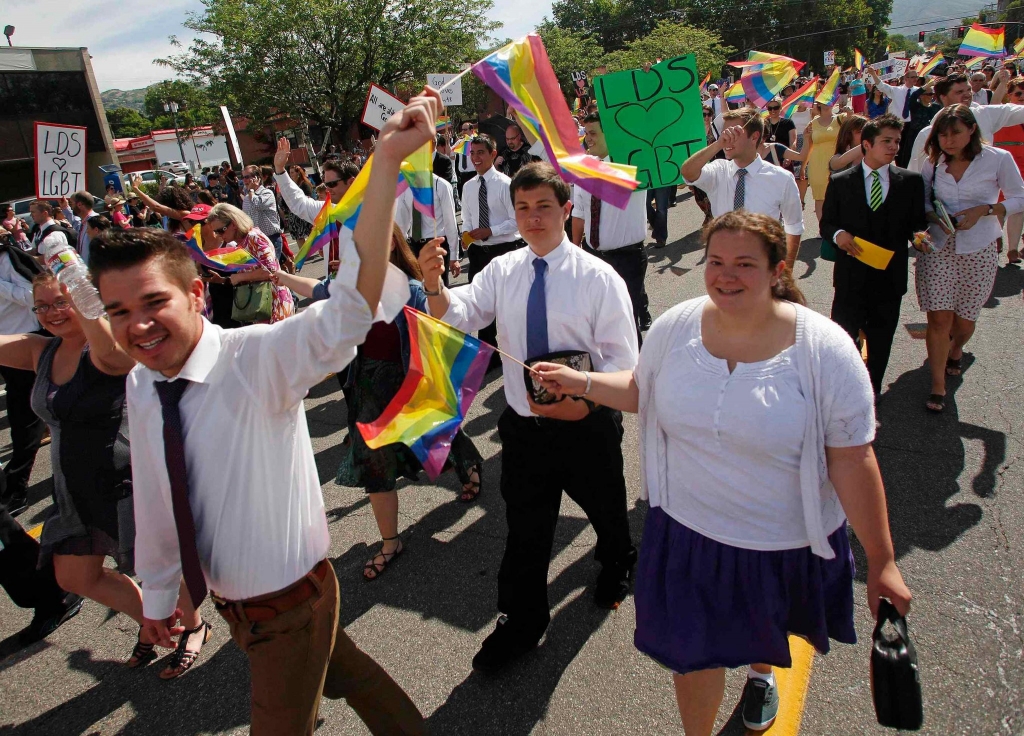 Mormons Propose'mass resignation After change in Church Policies for gay people