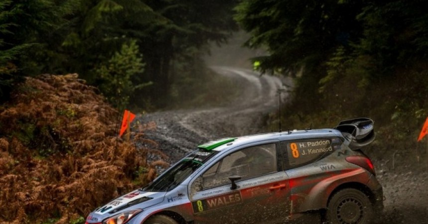 Kris Meeke 13.5sec behind Ogier at the end of Wales Rally GB Day 1