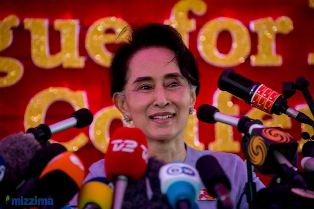 Suu Kyi says she will run government if NLD wins election