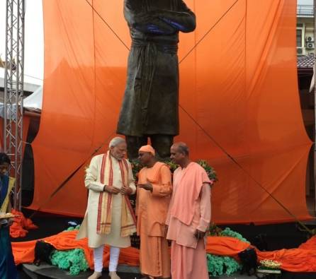 PM Modi unveils 12-ft-high Swami Vivekananda statue in Malaysia