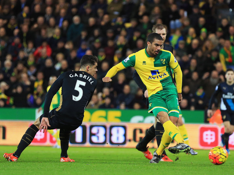 Lewis Grabban equalised for Norwich just before the break